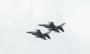 Tiêm kích F-16 Ukraine 'liên tiếp bắn hạ 6 tên lửa Nga' Tiêm kích F-16 Ukraine 'liên tiếp bắn hạ 6 tên lửa Nga'